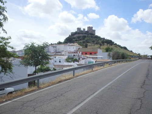 We are cycling around Almod&oacute;var del Rio, counterclockwise.
